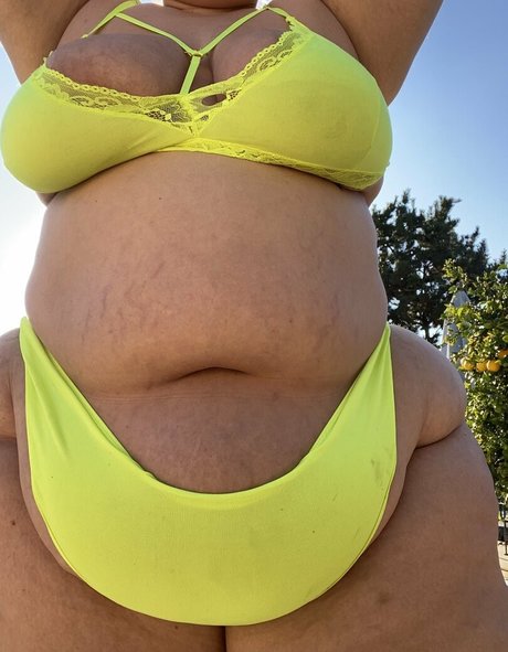 Jenniebooty87