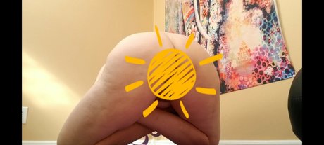 Nakedyoganakedyoga