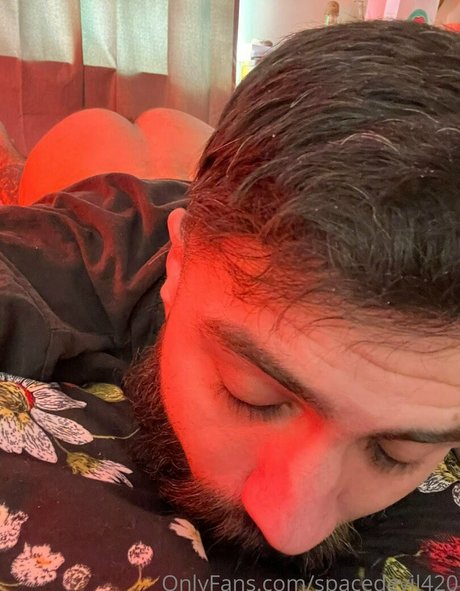Foto di nudo di fuga di OnlyFans di Spacedevil420