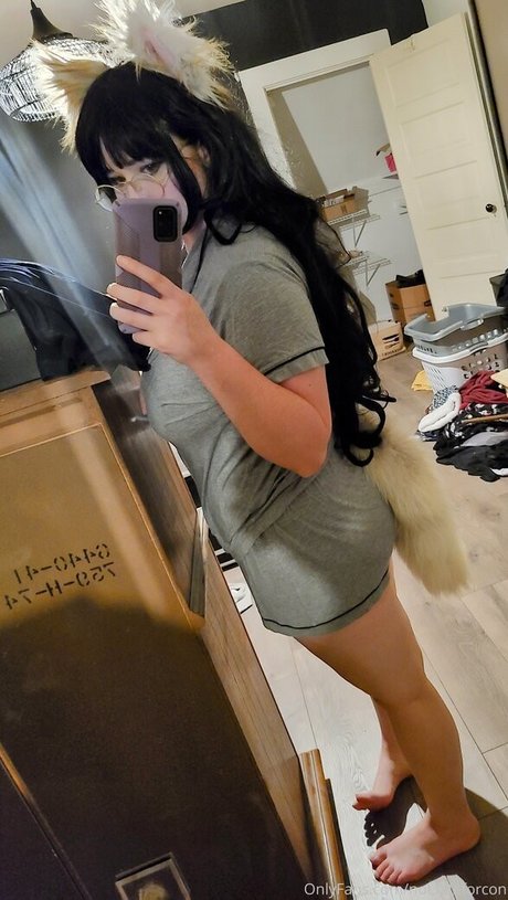 Foto di nudo di fuga di OnlyFans di Notsafeforcon