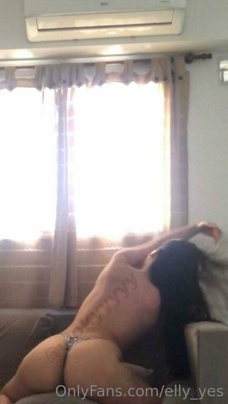Ellyyes