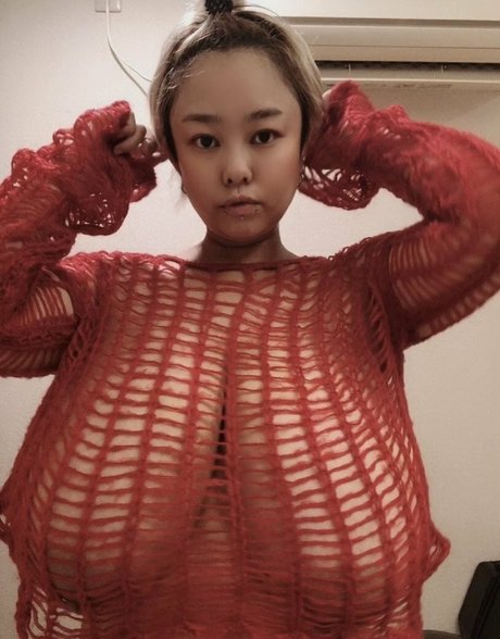 Foto di nudo di fuga di OnlyFans di Pchan 666