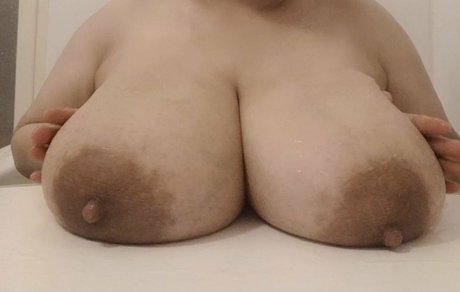 Foto di nudo di fuga di OnlyFans di Pchan 666