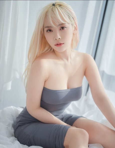 Foto di nudo di fuga di OnlyFans di Dami