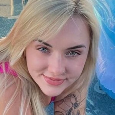 Foto di nudo di fuga di OnlyFans di Kinkyfairy333