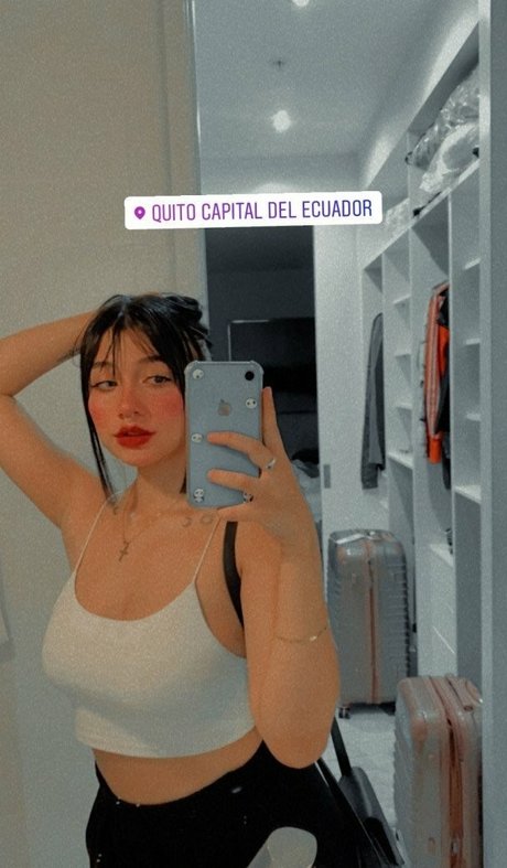 Foto di nudo di fuga di OnlyFans di Tani Castaneda