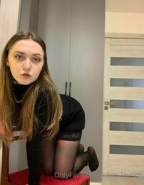 Foto di nudo di fuga di OnlyFans di Alicelayrich
