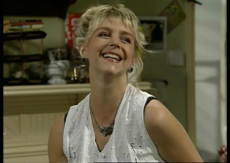 Leslie Ash