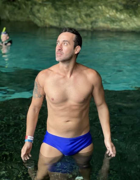 Foto di nudo di fuga di OnlyFans di Joaorauber