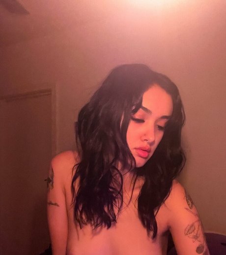Foto di nudo di fuga di OnlyFans di Arivalilith
