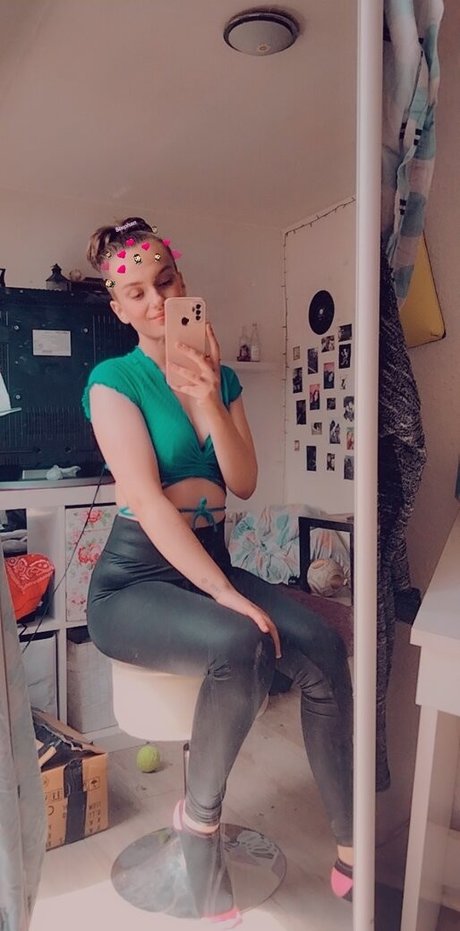 Foto di nudo di fuga di OnlyFans di Paula Landmesser