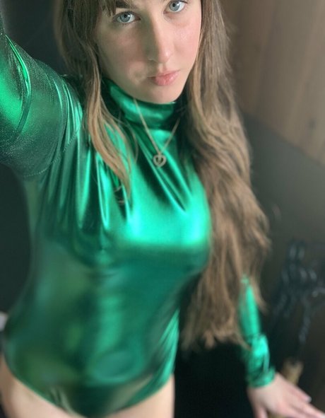 Foto di nudo di fuga di OnlyFans di Nsfwleia