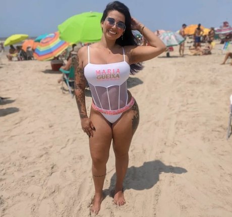 Foto di nudo di fuga di OnlyFans di Naiara Rubim