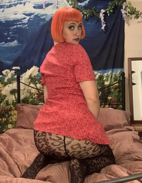 Lolarae29