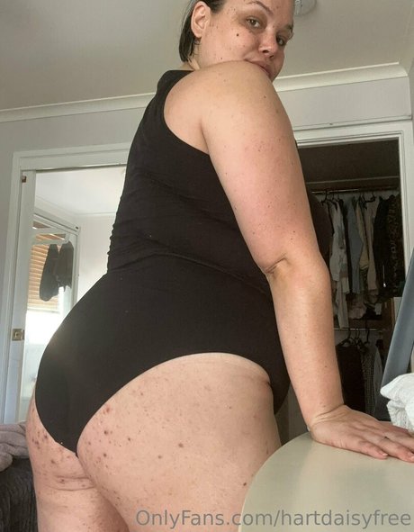 Foto di nudo di fuga di OnlyFans di Hartdaisyfree