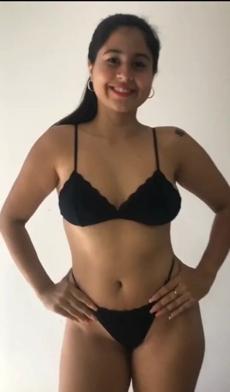 Foto di nudo di fuga di OnlyFans di Belen Blanco