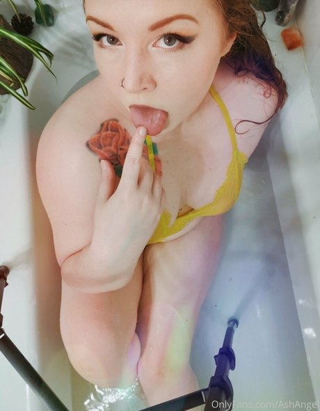 Foto di nudo di fuga di OnlyFans di Ashangel