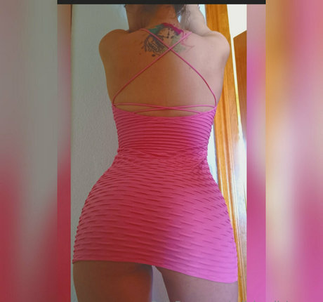 Foto di nudo di fuga di OnlyFans di Adivinadivinanza