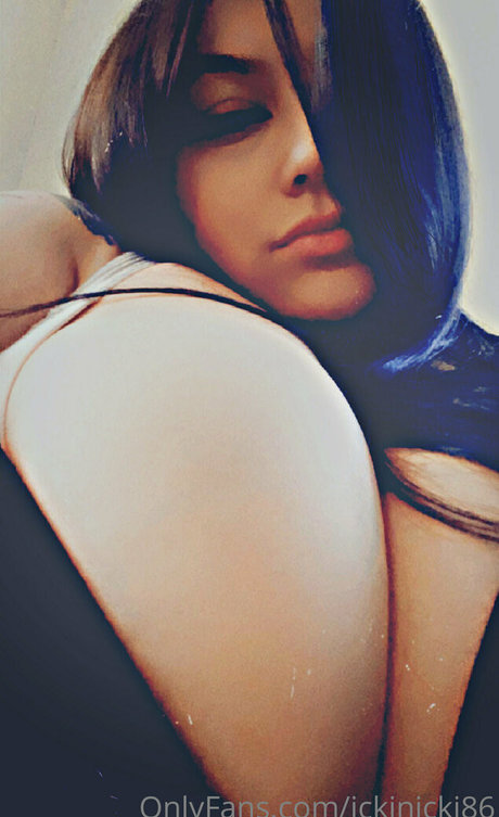 Foto di nudo di fuga di OnlyFans di Ickinicki86