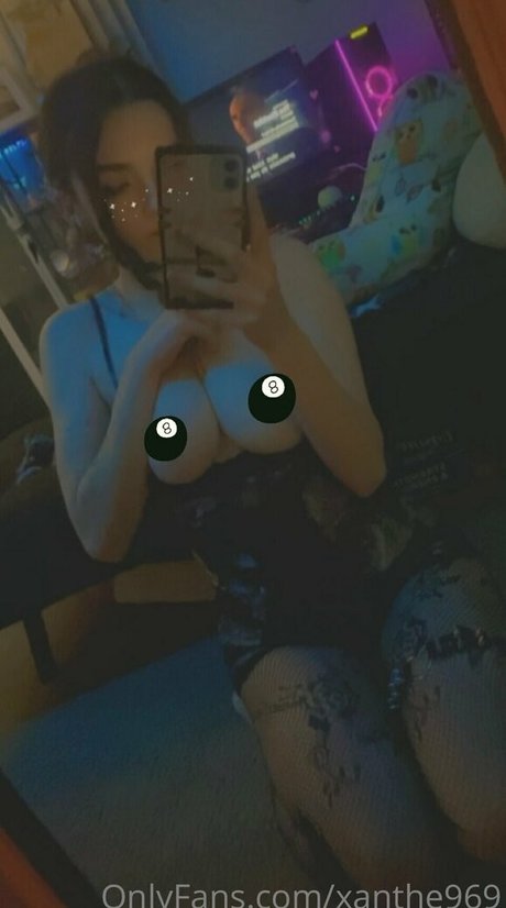 Foto di nudo di fuga di OnlyFans di Xanthe969