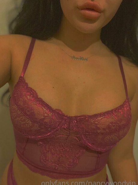 Foto di nudo di fuga di OnlyFans di Nancywood2