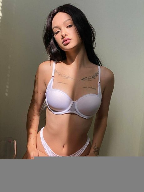 Foto di nudo di fuga di OnlyFans di Youtsumi