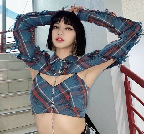 Lalisa Manobal