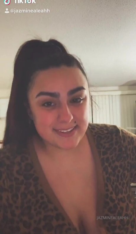 Jazminealeahh
