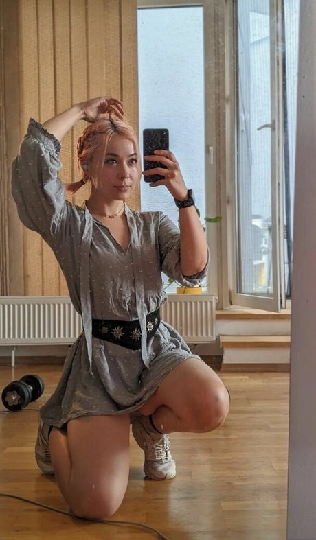 Foto di nudo di fuga di OnlyFans di Shaperka