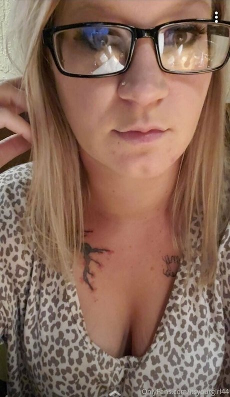 Foto di nudo di fuga di OnlyFans di Itsyourgirl44