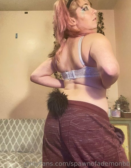 Foto di nudo di fuga di OnlyFans di Spawnofademonbb