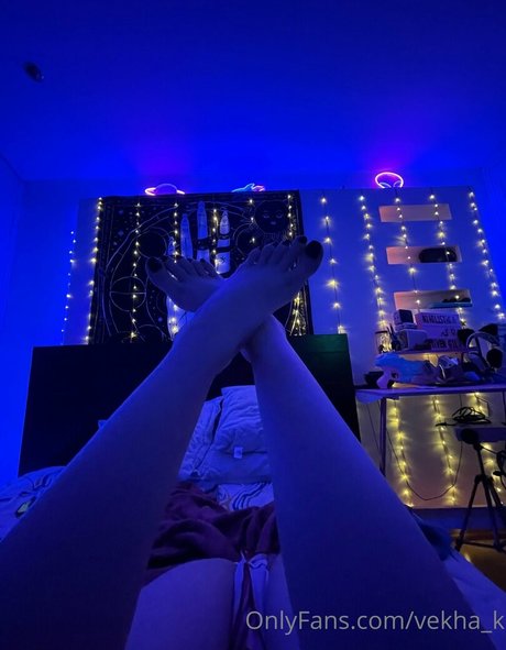 Foto di nudo di fuga di OnlyFans di Vekhak