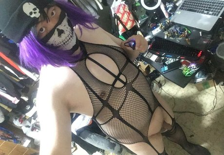 Foto di nudo di fuga di OnlyFans di Hakuru15