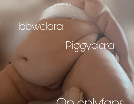 Foto di nudo di fuga di OnlyFans di Piggyclara
