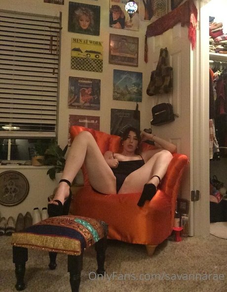 Theesavannawhitee