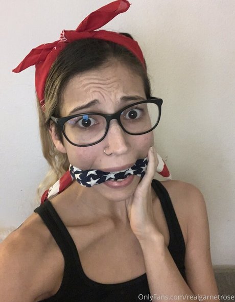 Realgarnetrose