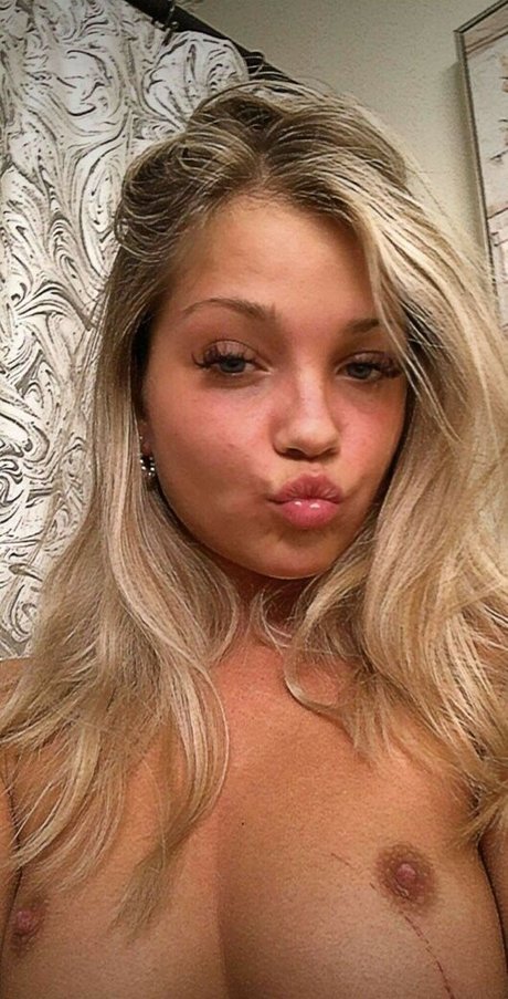 Foto di nudo di fuga di OnlyFans di Jessarenee21