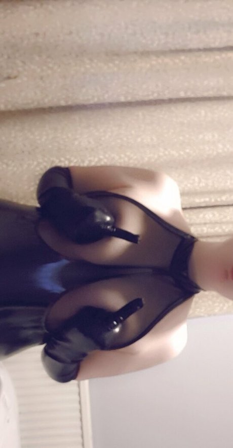 Alexxxuncensoredx