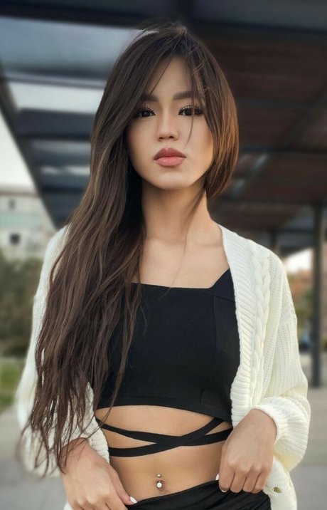 Zhang