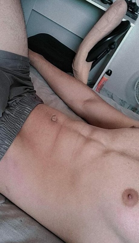 Foto di nudo di fuga di OnlyFans di Mattsuu
