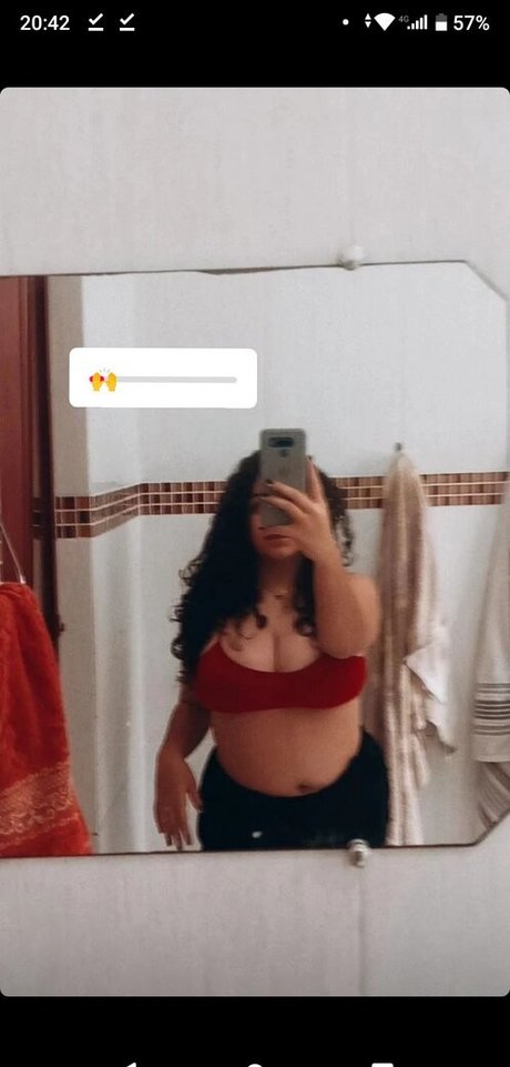 Foto di nudo di fuga di OnlyFans di Jubarbsamf