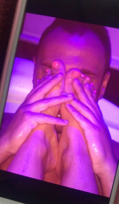 Foto di nudo di fuga di OnlyFans di Elianstriper