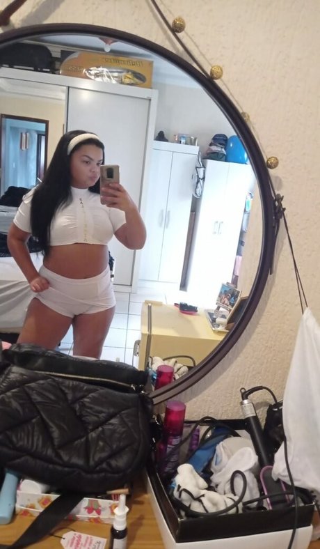 Foto di nudo di fuga di OnlyFans di Amanda Victoria