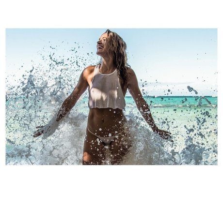 Shantel Vansanten