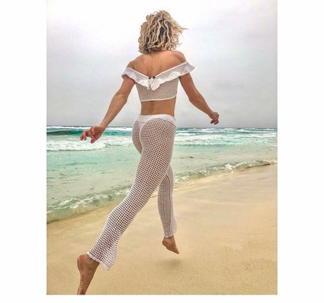 Shantel Vansanten