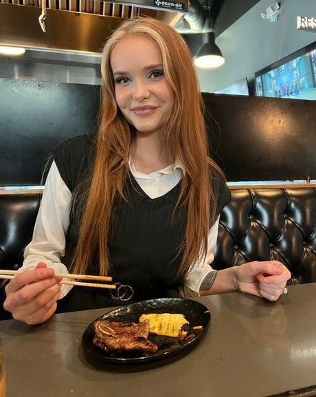 Chloefoxxe
