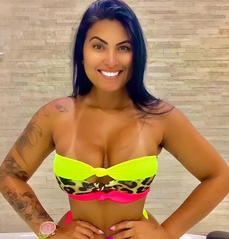 Gi Souza