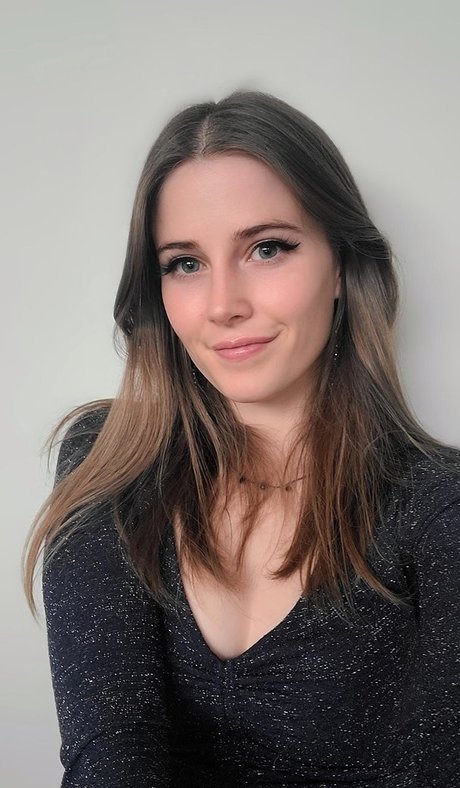 Foto di nudo di fuga di OnlyFans di Gemma Elle