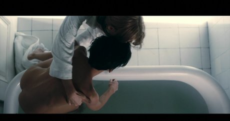 Foto di nudo di fuga di OnlyFans di Elena Anaya