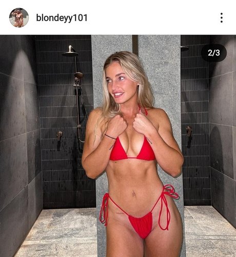 Blondeyy101